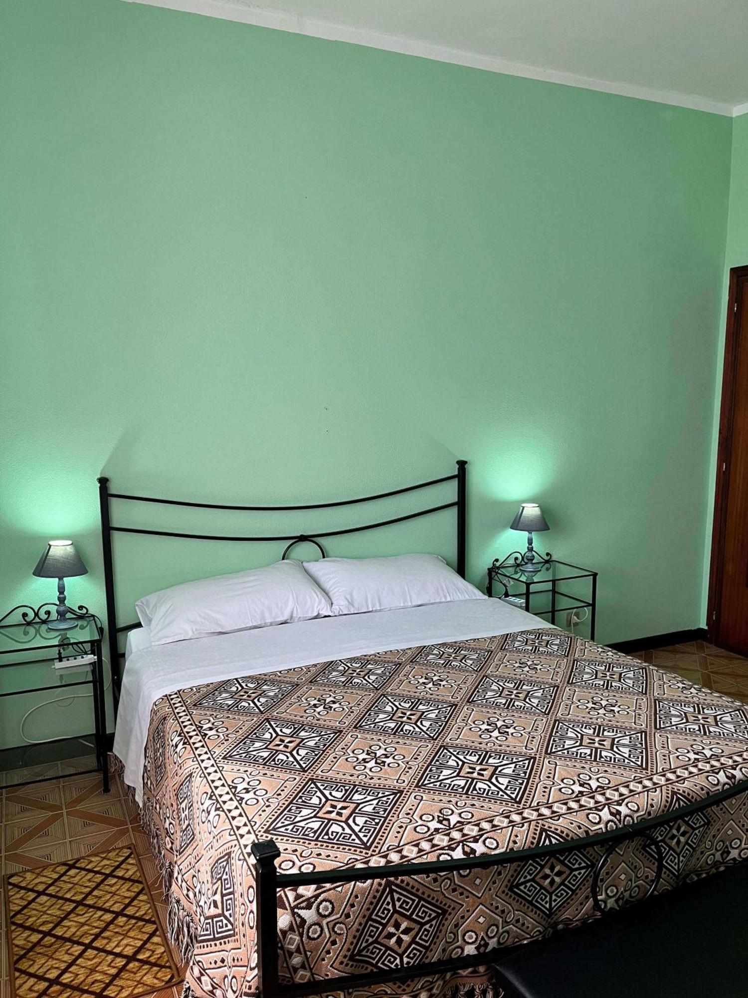 Tagliolo Monferrato Room In Bb - Casa T Home Bed And Breakfast מראה חיצוני תמונה